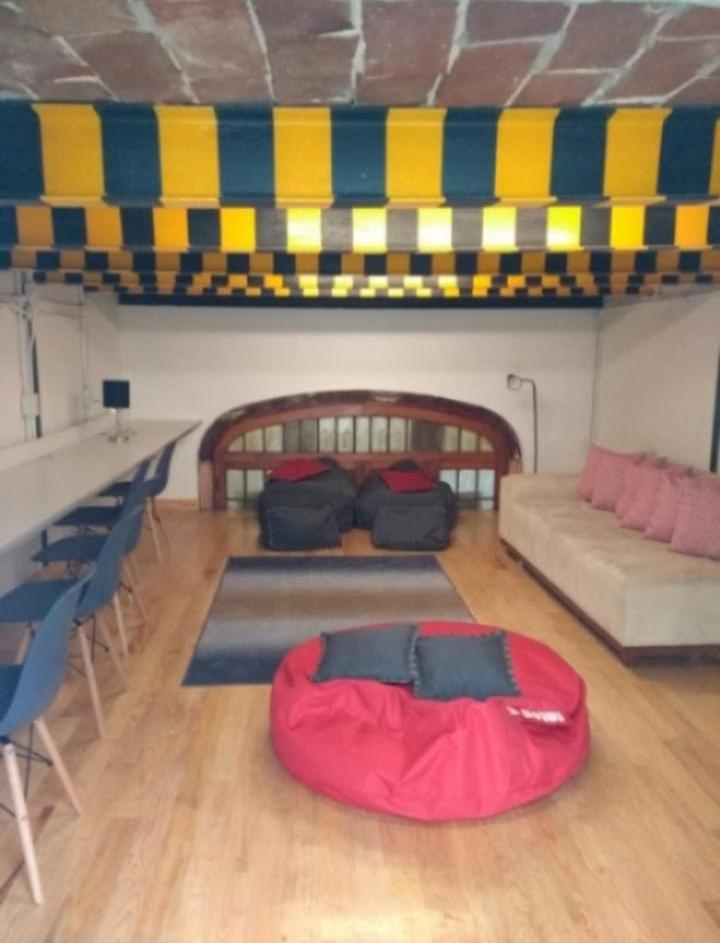 Dormitorio-Capsula. Mexico City Exterior photo